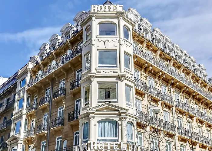 Готель Sercotel Europa 3*