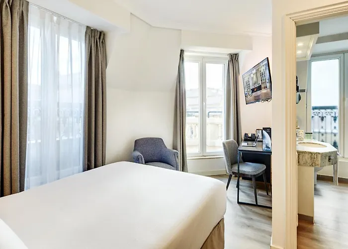 Готель Sercotel Europa Сан-Себастьян