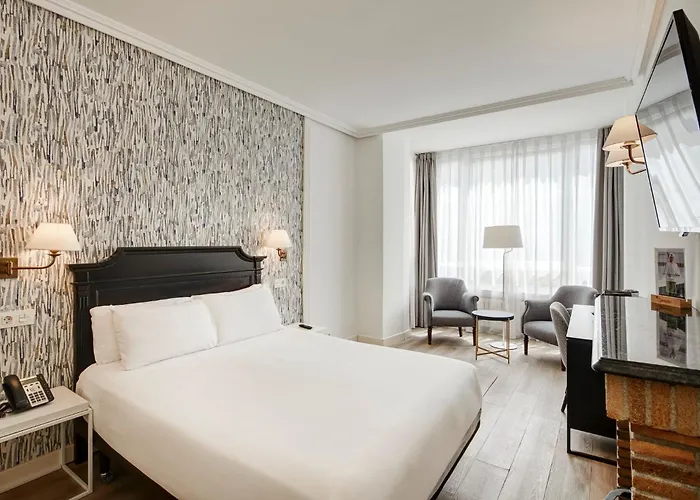 Готель Sercotel Europa